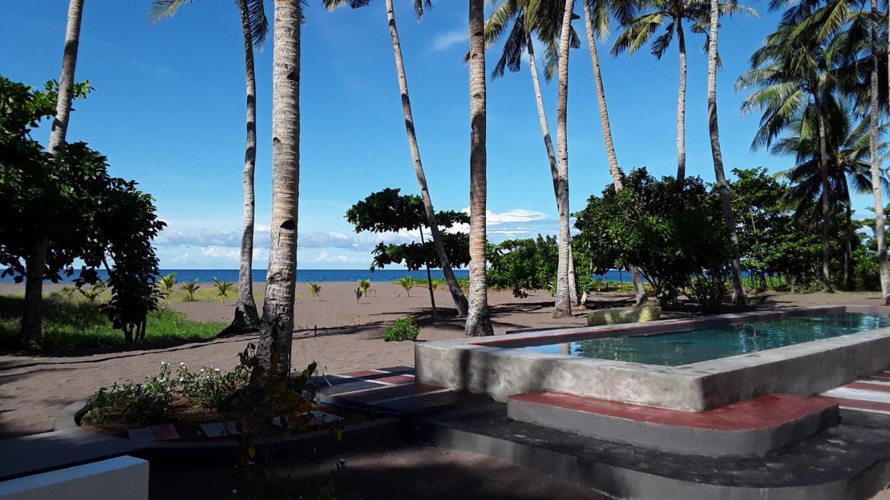 Somewhere Else Boutique Resort Мамбахао Экстерьер фото