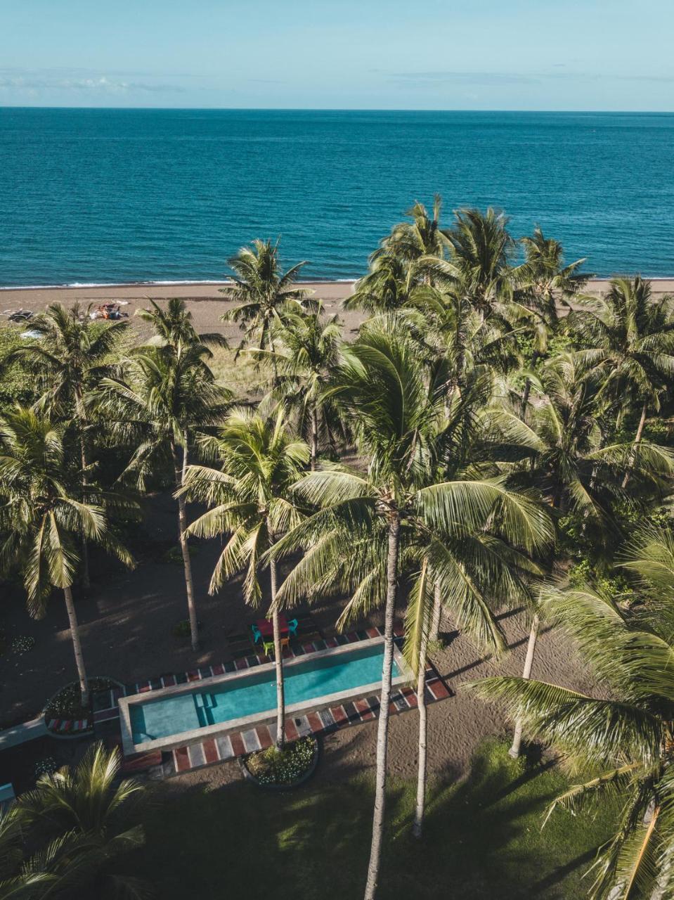 Somewhere Else Boutique Resort Мамбахао Экстерьер фото